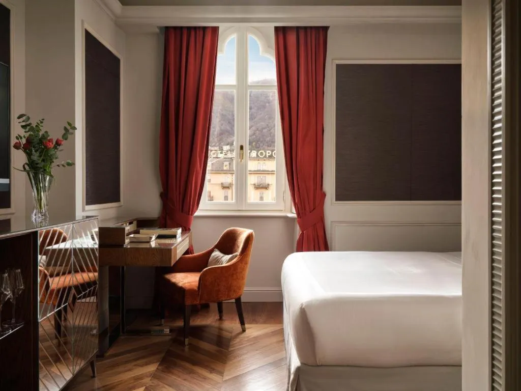 Double or Twin STANDARD Room, Palazzo Venezia, Milan
