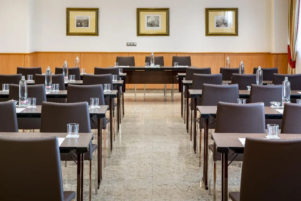 Conferences, Santos Praga, Madrid