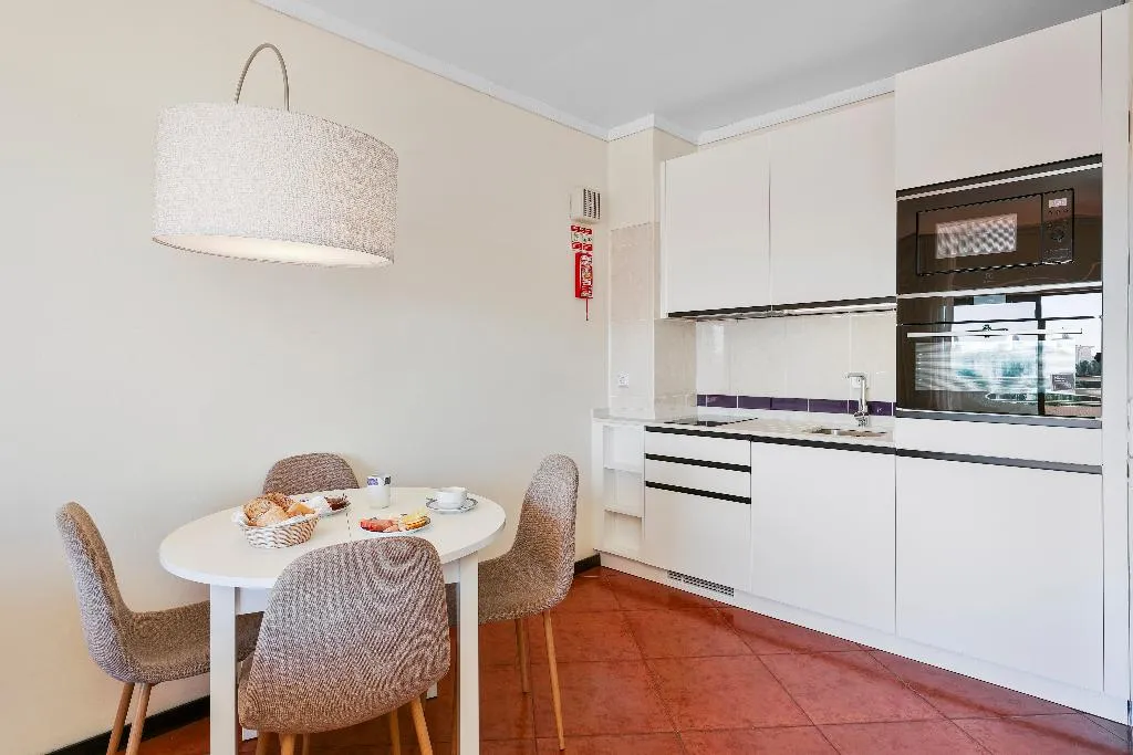 APARTMENT SUPERIOR ONE BEDROOM Room, Paraiso Albufeira, Algarve