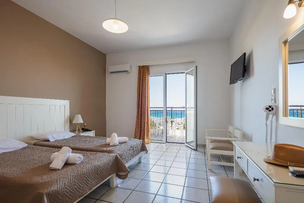 TRIPLE SEA VIEW CAPACITY 3 Room, Koni Village, Crete