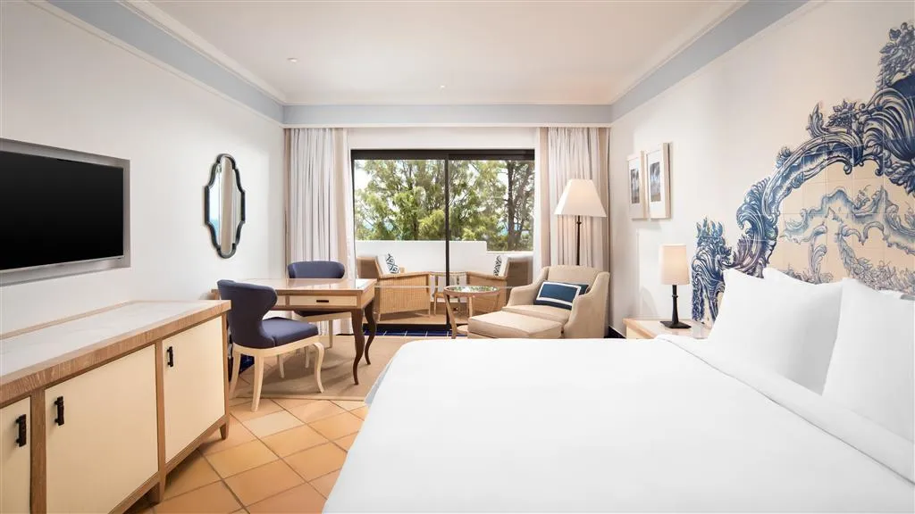 Room, Pine Cliffs Hotel, a Luxury Collection Resort, Algarve