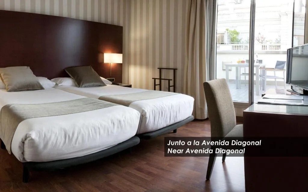 DOUBLE WITH TERRACE Room, Zenit Barcelona, Barcelona