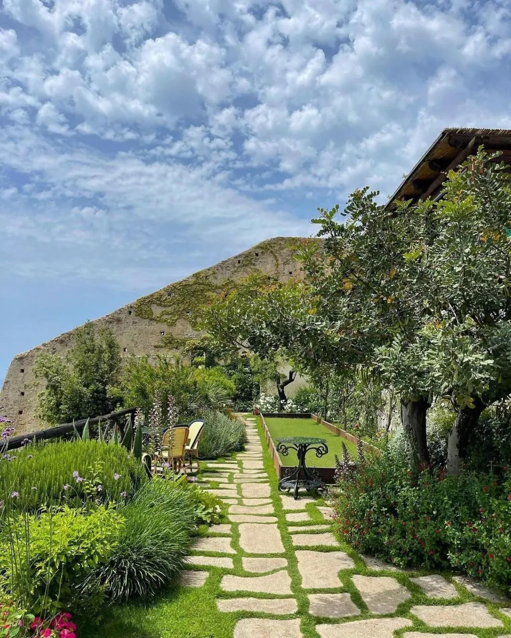 General view, Monastero Santa Rosa Hotel & Spa, Naples