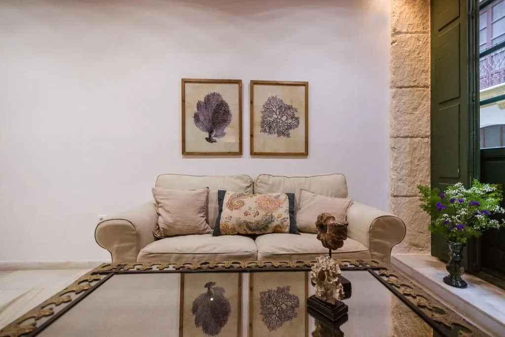 Room, Luces De Catedral, Costa Blanca