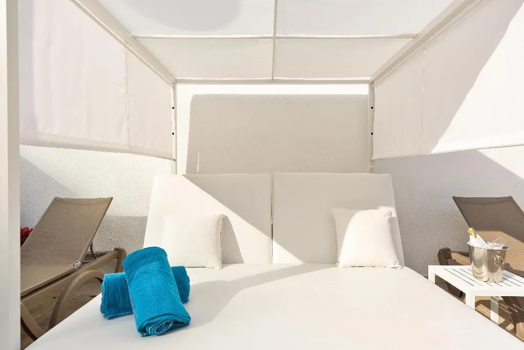 Room, Best San Francisco, Costa Dorada