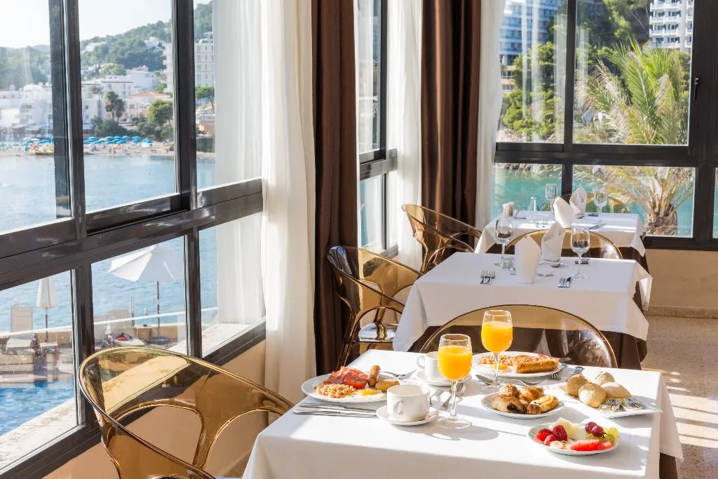 Restaurant, Palladium Hotel Cala LLonga, Ibiza
