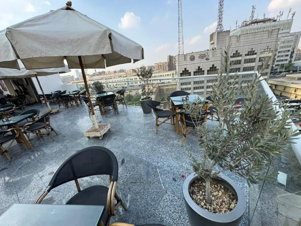 Bar, Panorama Ramsis Hotel & Cafe, Cairo