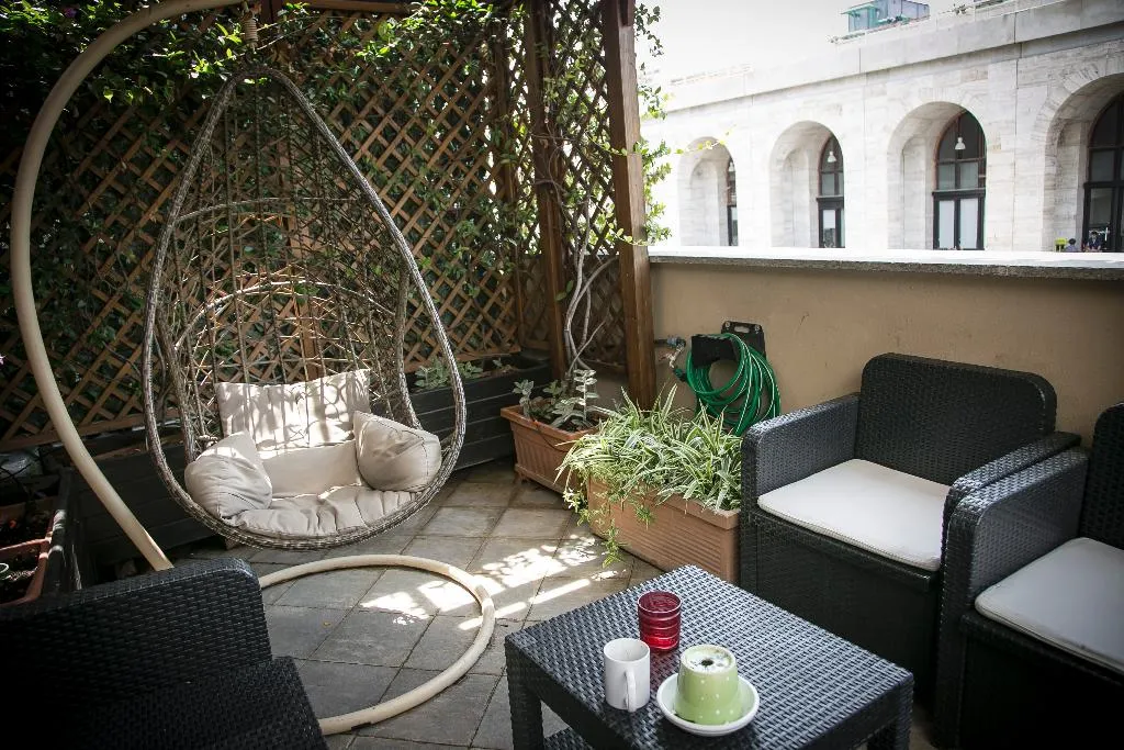 Terrace, Hotel Aphrodite, Rome