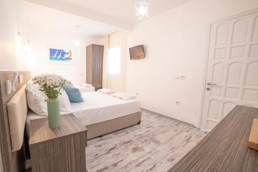TRIPLE ONE BEDROOM ONE BATHROOM Room, Madda Hotel, Bodrum