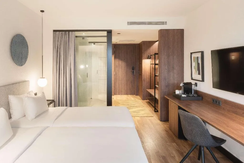 Room PREMIUM Room, Radisson Blu 1882 Hotel, Barcelona Sagrada Familia, Barcelona