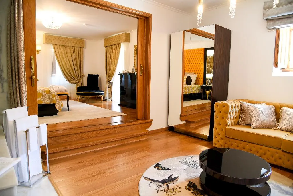 SUITE GARDEN VIEW Room, Sintra Marmoris Palace, Lisbon