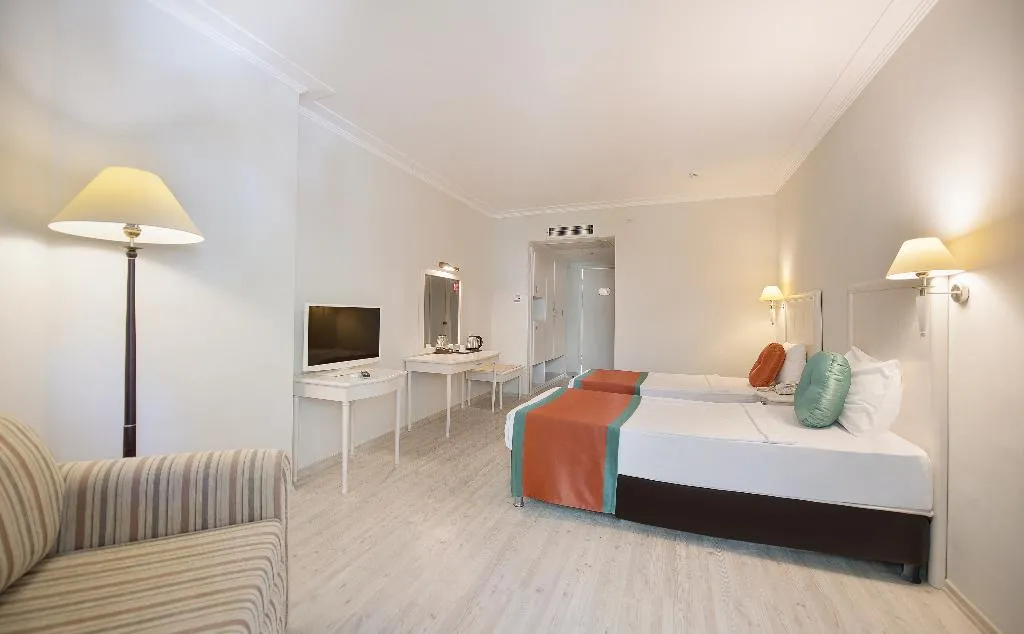FAMILY ROOM LAND VIEW Room, Miarosa Incekum Beach, Antalya