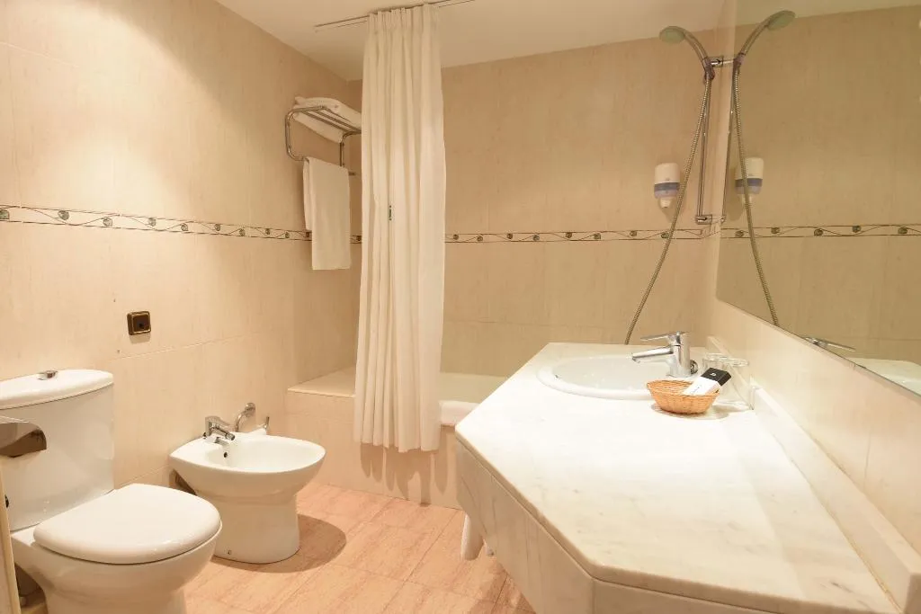 Double or Twin ECONOMY Room, RVHotels Tuca, Costa Brava