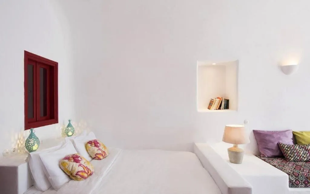 Room, The Architect's Cave House, Santorini