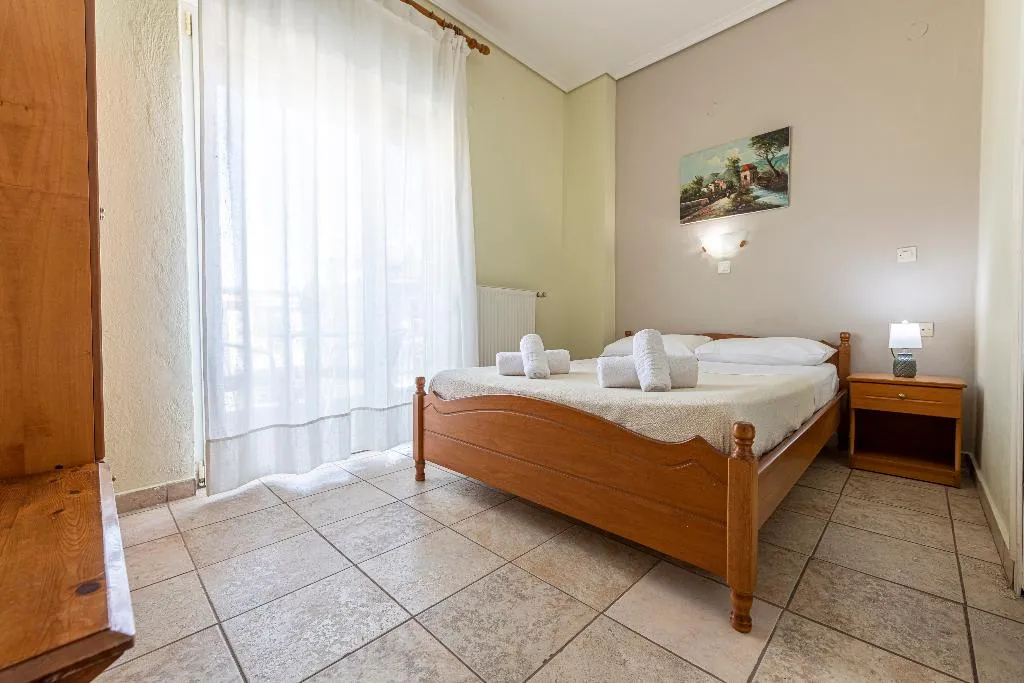 QUADRUPLE WITH BALCONY Room, Lucia Hotel Paralia, Thessaloniki