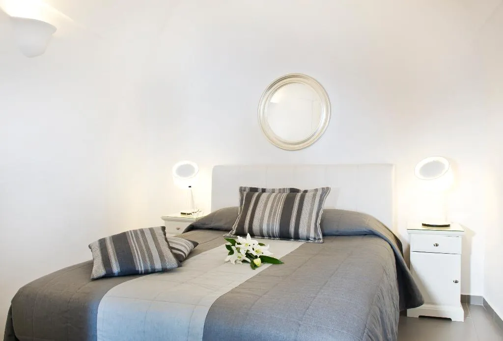 Room EXECUTIVE SEA VIEW Room, Agali Houses, Santorini