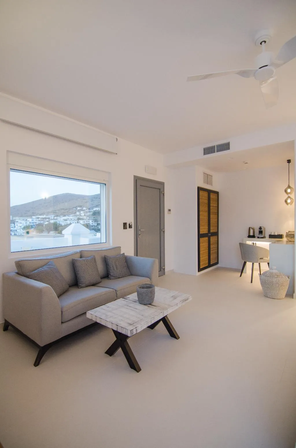 DOUBLE SUPERIOR Room, Lofos Village, Santorini