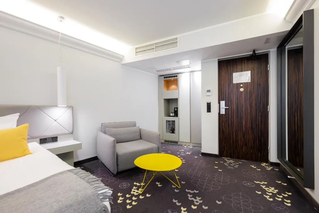 DOUBLE PREMIUM Room, Ibis Styles Tallinn, Tallinn