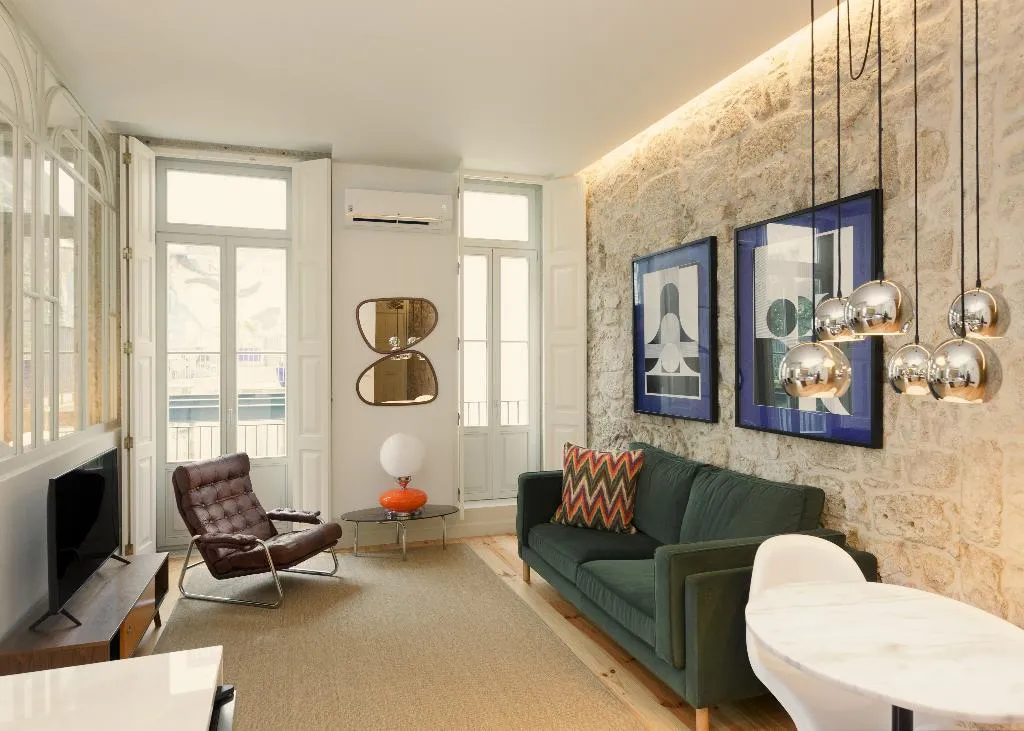 APARTMENT ONE BEDROOM Room, Líbere Porto Laranjais, Porto