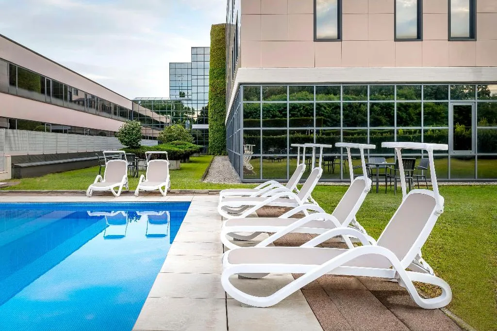 Pool, Best Western Cavalieri della Corona, Milan