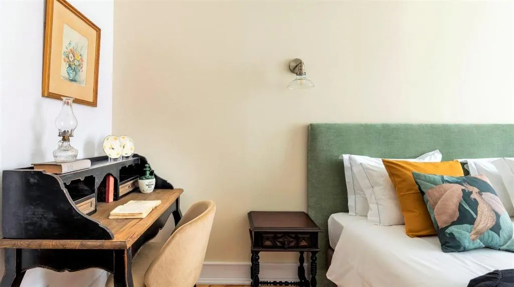 Room, LeL Madalena GuestHouse, Lisbon