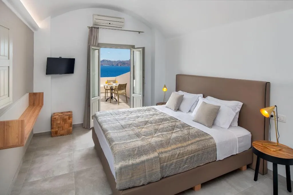 Room, Kokkinos Villas, Santorini