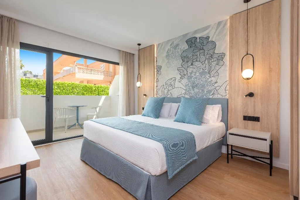 Double or Twin WITH BALCONY Room, Palia Tropico, Majorca