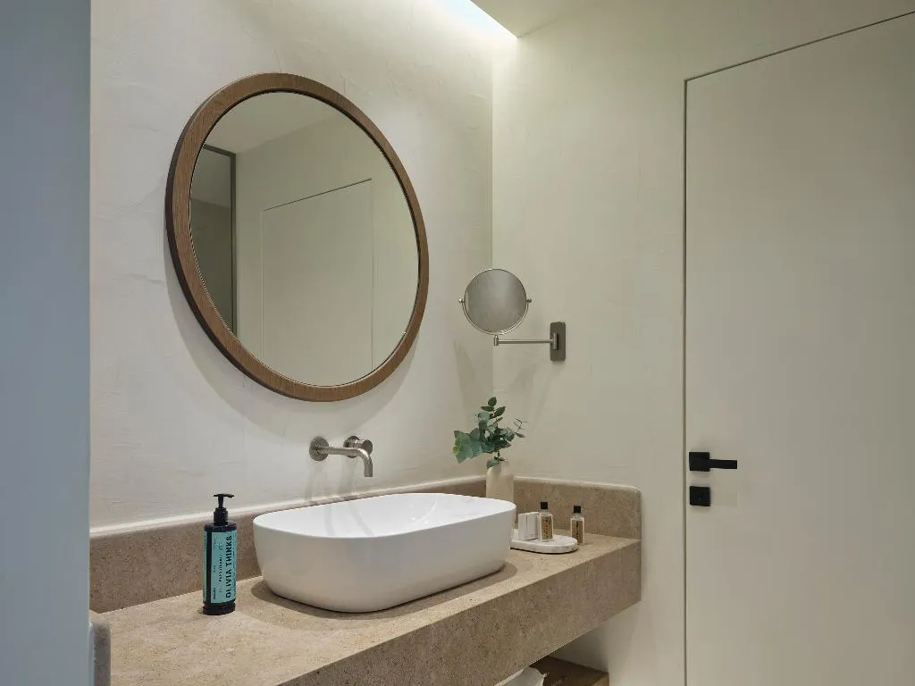 Double or Twin DELUXE SEA VIEW Room, Aeolos Beach Resort, Corfu