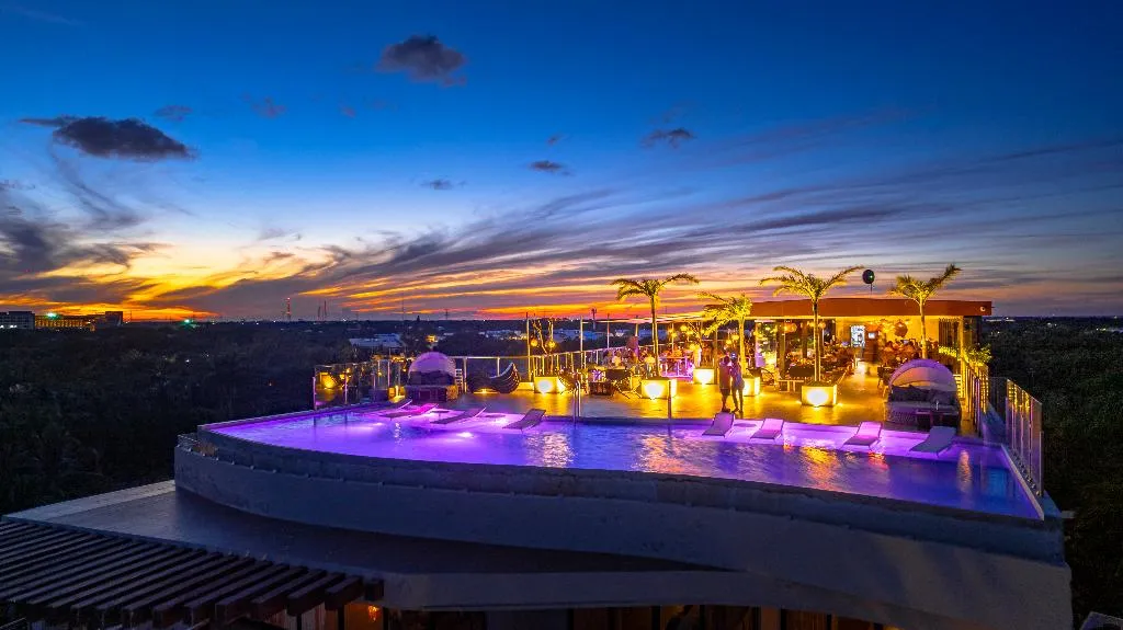 Pool, Mvngata Beach Hotel, Cancun Area