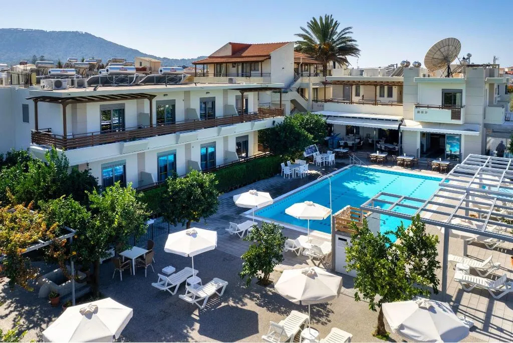 Pool, Ilyssion Studios, Rhodes