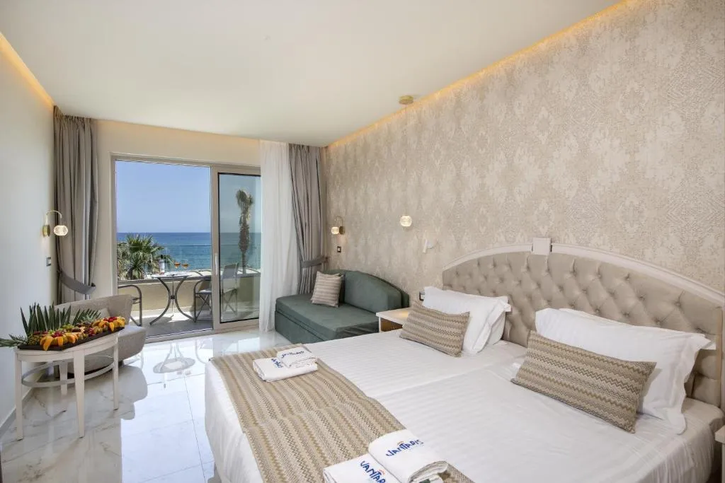 DOUBLE SEA FRONT Room, Vantaris Luxury Beach Resort, Crete
