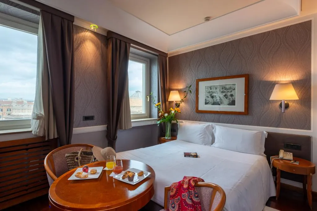 Room, Grand Hotel Ortigia, Catania