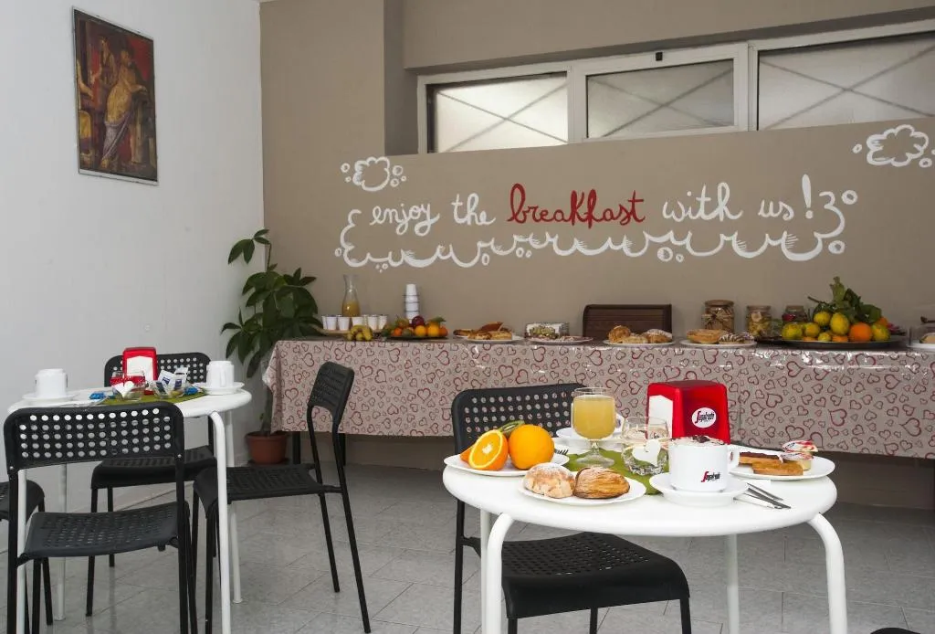 Restaurant, B&B Sweet Home, Naples