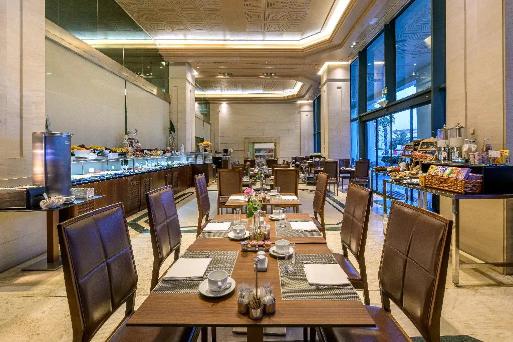 Restaurant, Santos Las Arenas Balneario Resort, Valencia