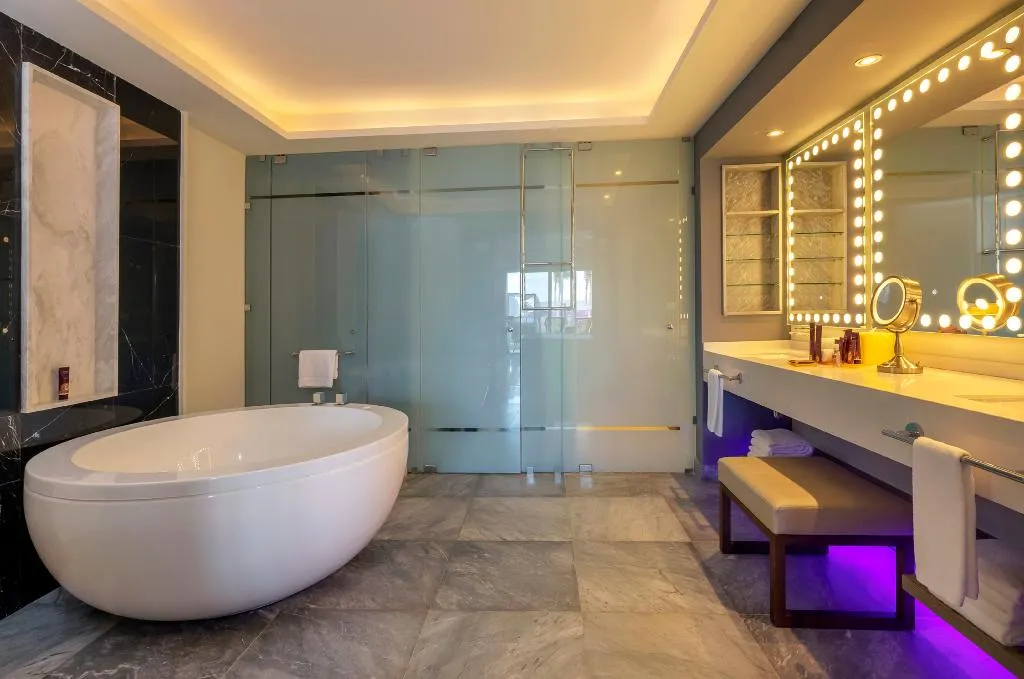 SUITE TWO BEDROOMS Room, Planet Hollywood Cancun by Royalton, Cancun Area