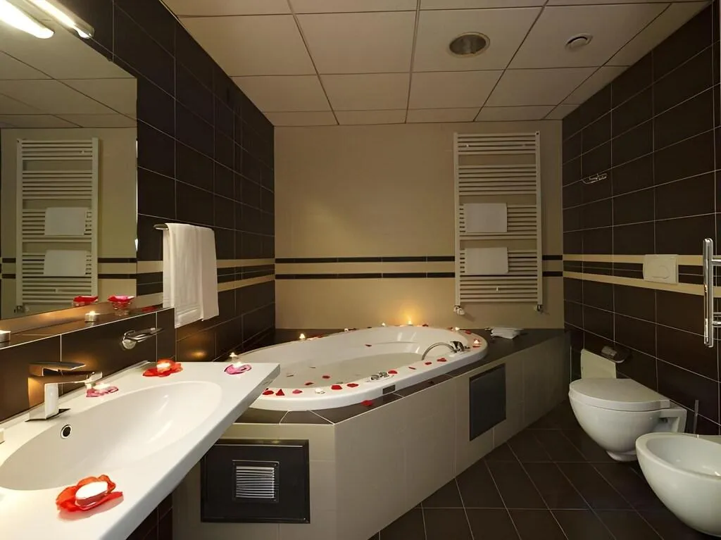 JUNIOR SUITE WITH JACUZZI Room, D120, Milan