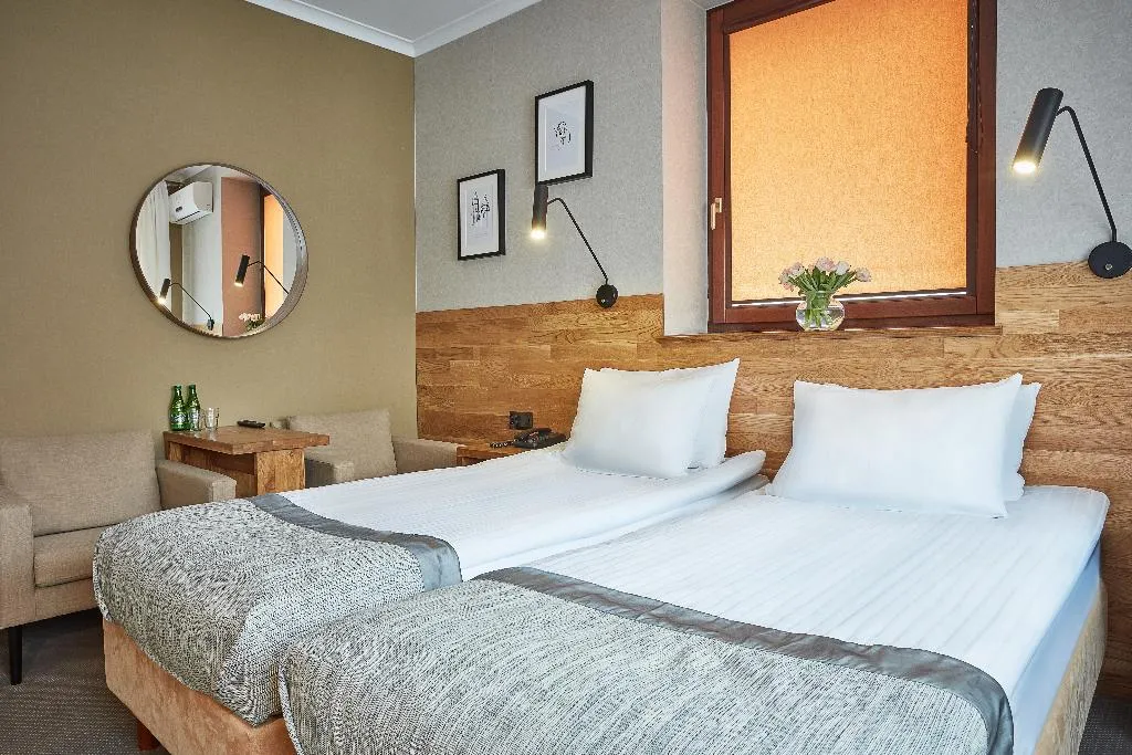 Double or Twin STANDARD Room, Batory, Krakow