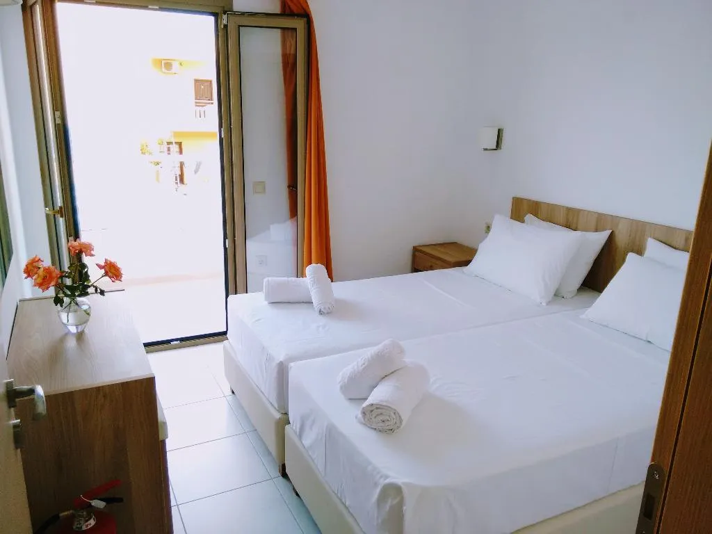 APARTMENT GARDEN VIEW Room, Casa Malena, Crete