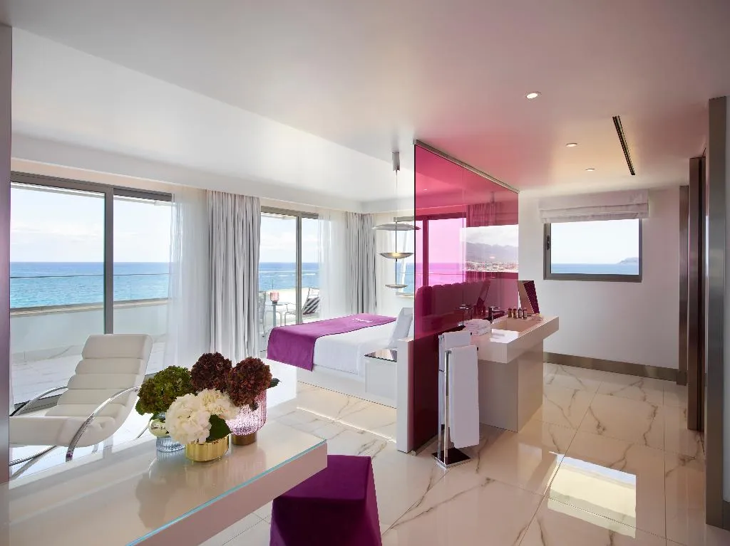 SUITE SEA FRONT Room, I Resort Beach Hotel and Spa, Crete