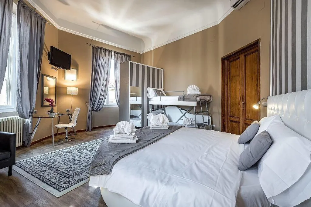 Room, B&B My Way, Florence