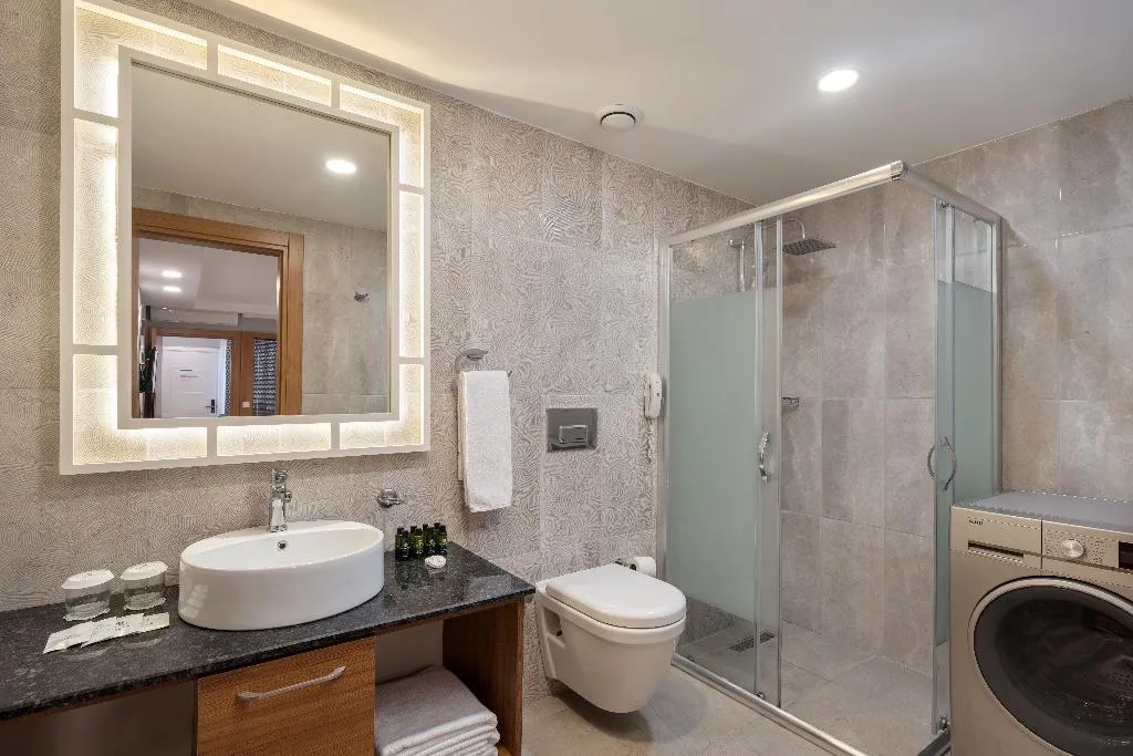 TRIPLE SUPERIOR GARDEN VIEW Room, Greenwood Suites Resort, Antalya
