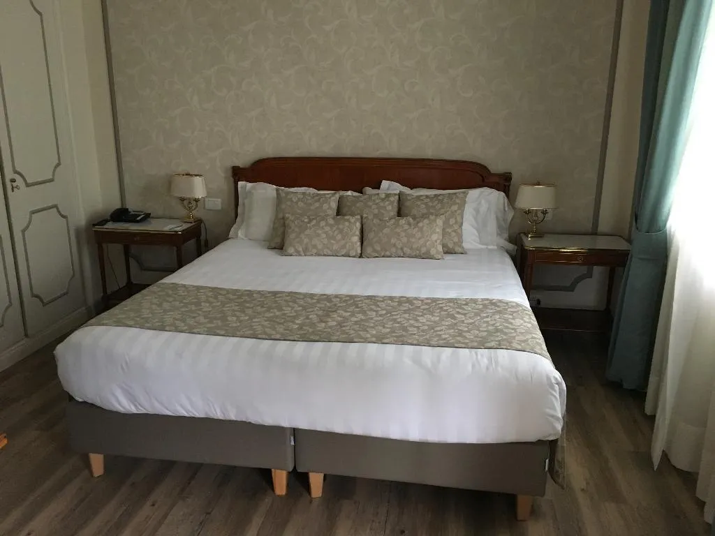 SUITE STANDARD Room, I Palazzi - Palace Grand Hotel Varese, Milan