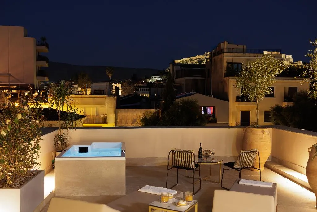SUITE WITH JACUZZI Room, La Divina, Athens