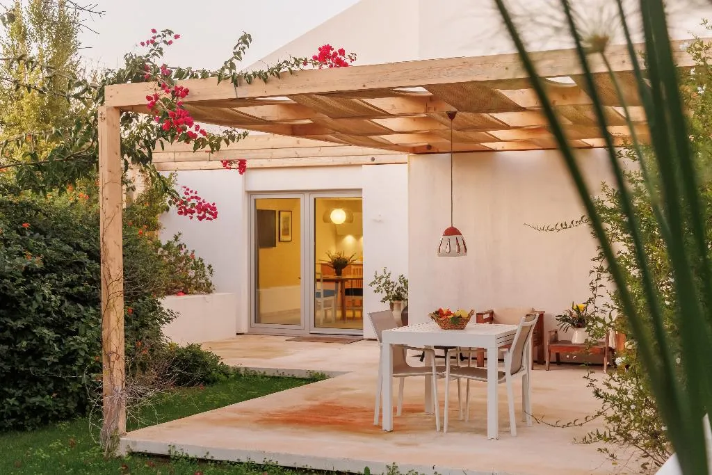 APARTMENT WITH PRIVATE POOL Room, Laranjal Farm House, Algarve