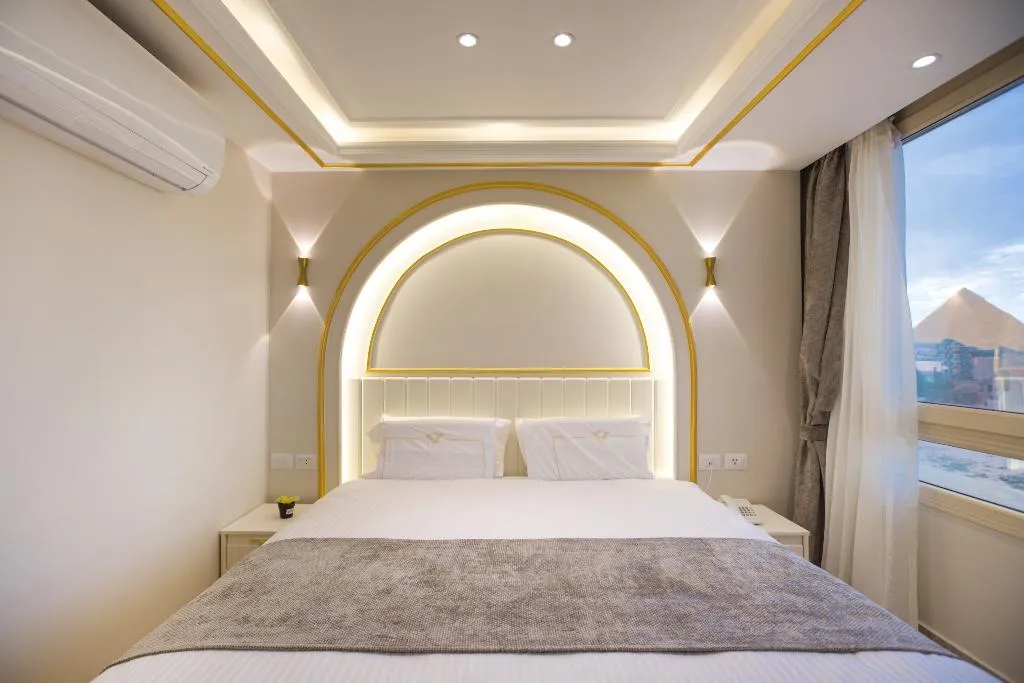 DOUBLE DELUXE Room, Pyramids Plateau Hotel, Cairo