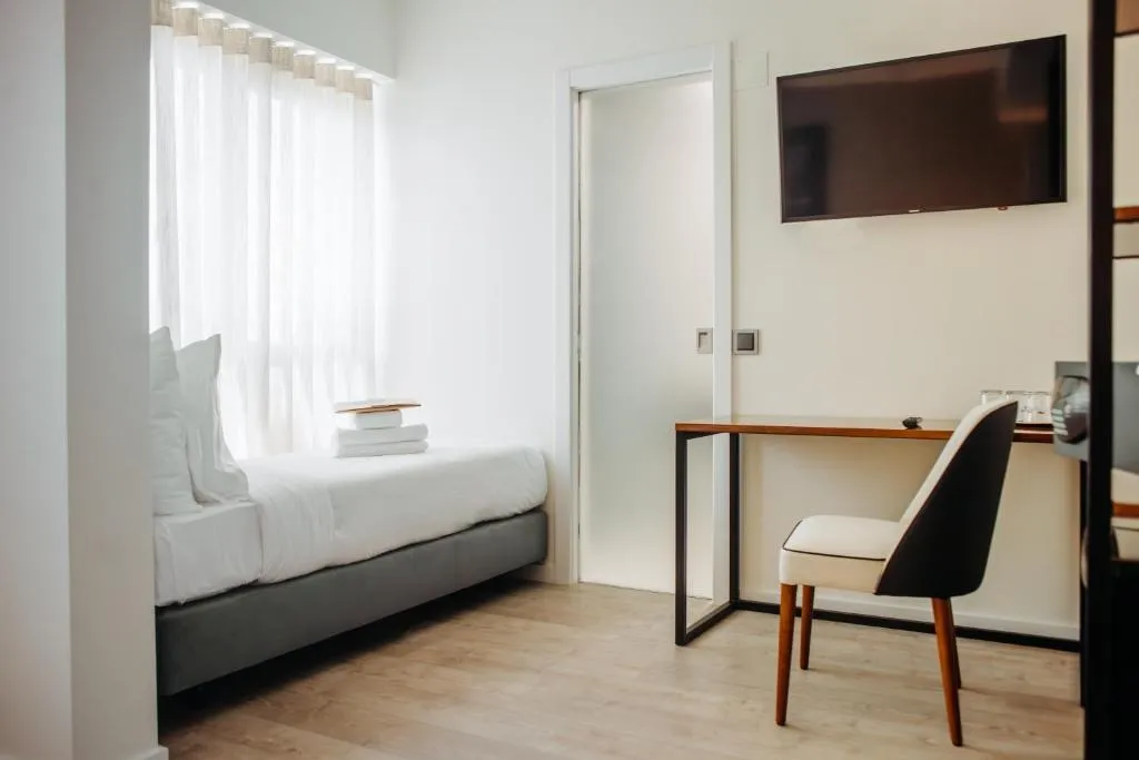 FAMILY ROOM STANDARD Room, Next Level Premium Hotels, Lisbon