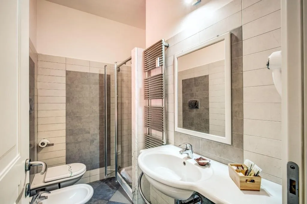 Room, Marta Inn, Rome