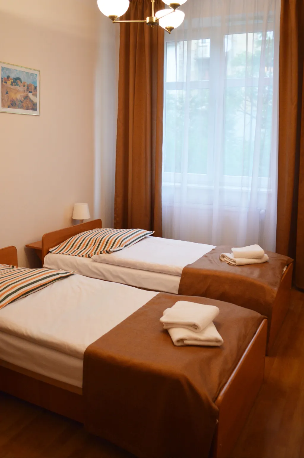 Room, Monika, Krakow
