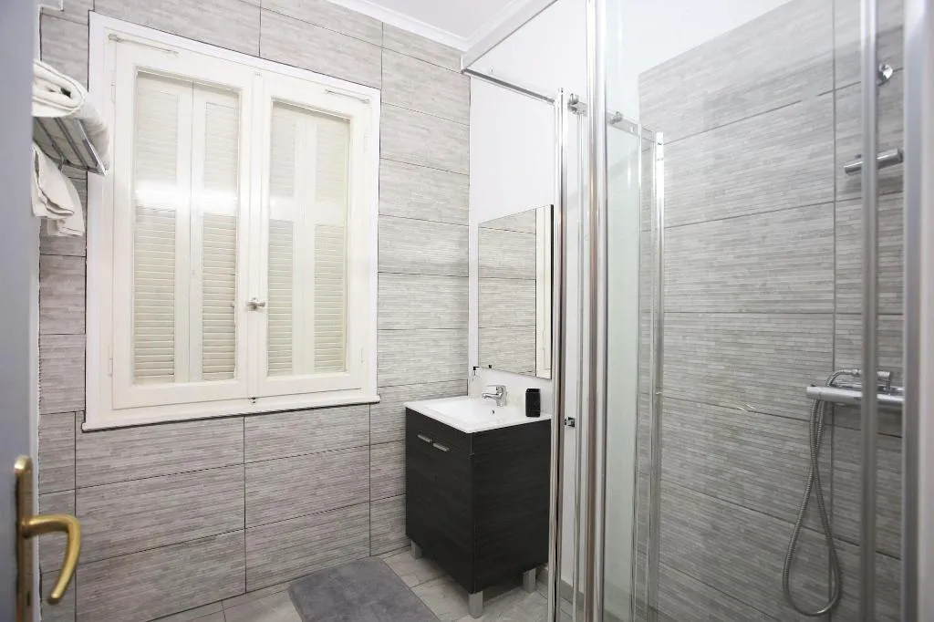 Room, Gk Athens, Athens