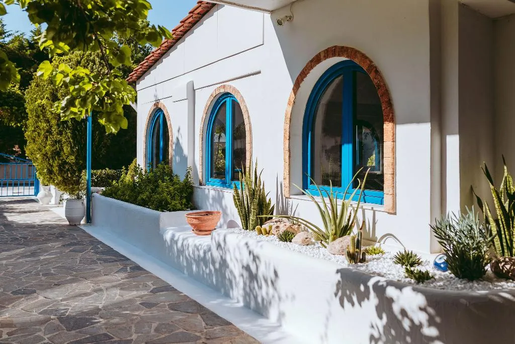 Terrace, Nathalie, Rhodes